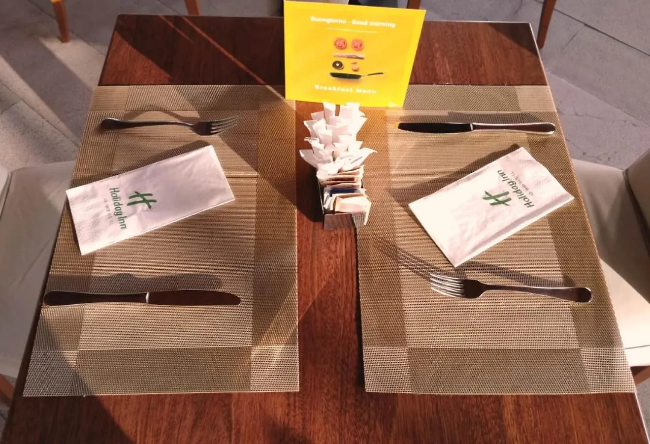 Hotel Holiday Inn Cagliari By Ihg