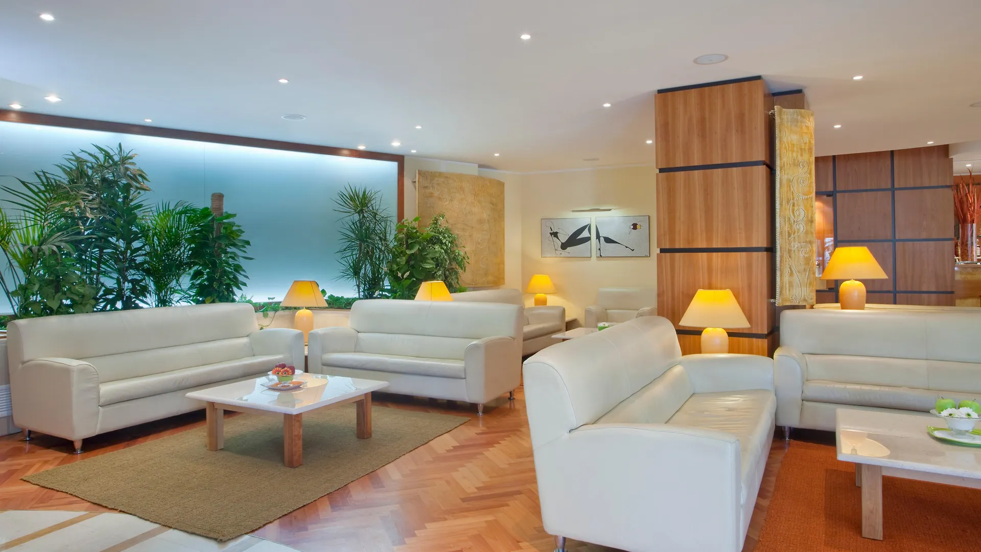 Hotel Holiday Inn Cagliari By Ihg
